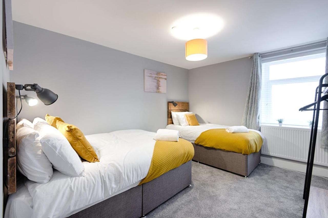 3 Rm Studio, Open-Plan Living, Dining, & Kitchen Llanelli Kültér fotó