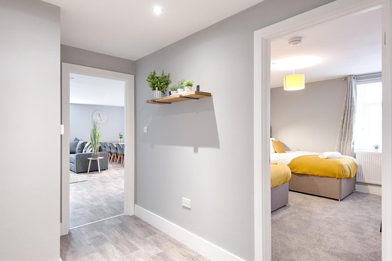 3 Rm Studio, Open-Plan Living, Dining, & Kitchen Llanelli Kültér fotó