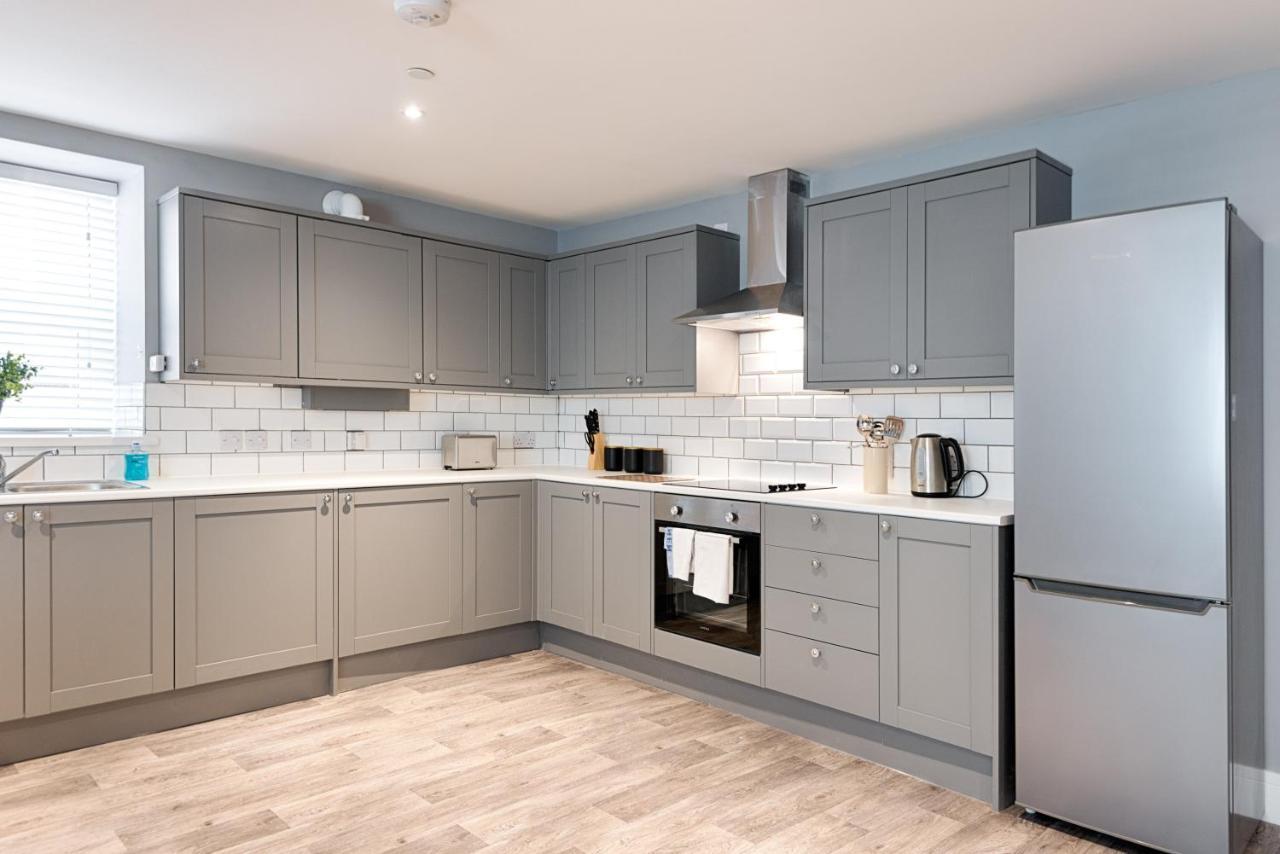 3 Rm Studio, Open-Plan Living, Dining, & Kitchen Llanelli Kültér fotó